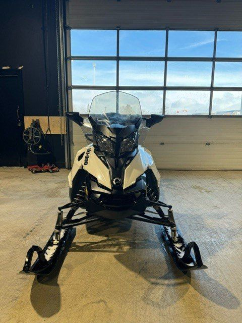 2019 Ski-Doo Expedition Sport 600 ACE in Snowmobiles in Sault Ste. Marie - Image 2