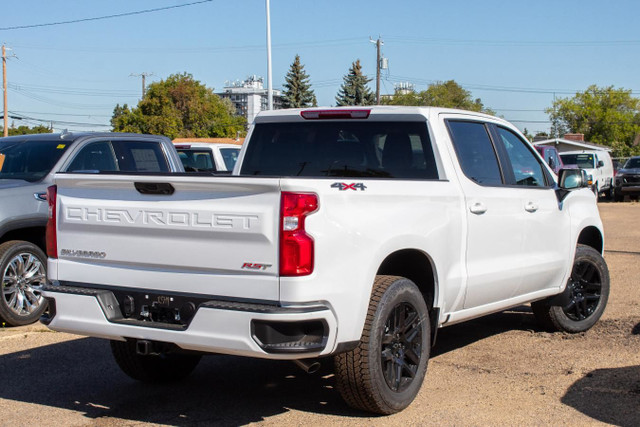 2025 Chevrolet Silverado 1500 Crew RST 4WD in Cars & Trucks in Edmonton - Image 4