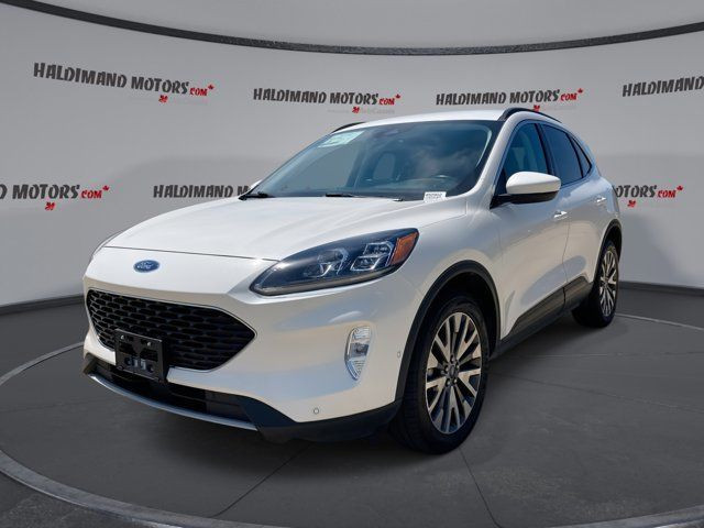 2021 Ford Escape Titanium AWD in Cars & Trucks in Hamilton
