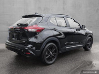 This Front-Wheel Drive vehicle offers heated front seats, a heated steering wheel, and Remote Engine... (image 5)