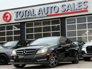 2013 Mercedes-Benz C-Class C250 //AMG SPORT | PANO | ALCANTARA |