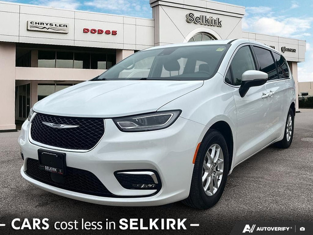 2023 Chrysler Pacifica in Cars & Trucks in Winnipeg