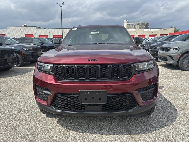 2025 Jeep Grand Cherokee Altitude in Cars & Trucks in Mississauga / Peel Region - Image 2