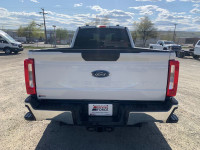 Super Duty F-350 SRW XLT 4WD Crew Cab 8' Box, 18" Aluminum Wheels, 6.7L V8 Turbo Diesel Engine, 10-S... (image 3)