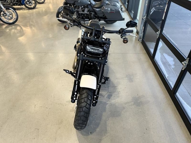 2022 Harley-Davidson FXFBS - Fat Bob 114 in Street, Cruisers & Choppers in Saskatoon - Image 3