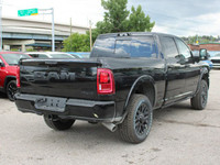 4x4, 6.7L Cummins HO Turbo Diesel, 8-Speed TorqueFlite HD, Power Sunroof, Rear Auto-Levelling Air Su... (image 5)