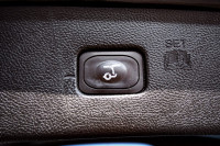This 2023 Ford Edge is for sale today. This SUV has 80,978 kms. It's black in colour . It has a 8 sp... (image 8)