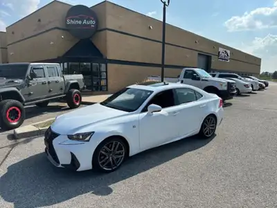 *** F SPORT *** RED LEATHER SEATS *** SUNROOF ** COOLED SEATS *** BACK UP CAMERA **** *** LEATHER **...