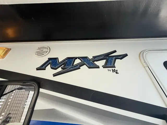 2014 KZ MXT 160 Toy Hauler in Travel Trailers & Campers in St. Albert - Image 8
