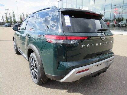 2024 Nissan Pathfinder PLATINUM 4WD DEMO - 2 TONE EXTERIOR in Cars & Trucks in Edmonton - Image 3
