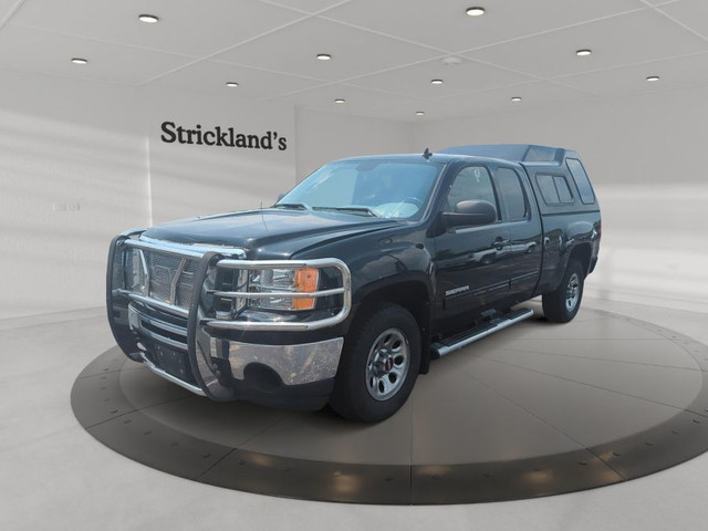 2011 GMC SIERRA 1500 SLE Ext Cab Long Box in Cars & Trucks in Stratford - Image 2