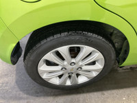 // VÉHICULE DISPONIBLE CHEZ AUTOSTUDIO 72 À MIRABEL // // COULEUR EXTÉRIEURE VERTE DISTINCTIVE // //... (image 7)