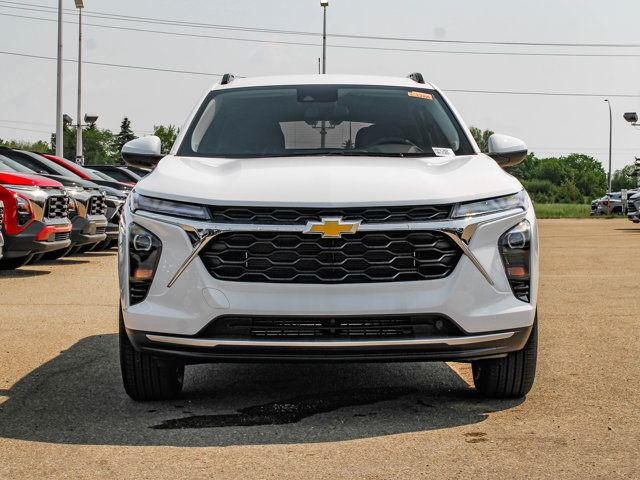 2025 Chevrolet Trax LT in Cars & Trucks in Edmonton - Image 3