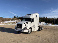 2006 Volvo Highway Truck Being Auctioned!!!!