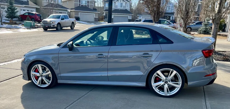 2019 Audi RS3 Basic