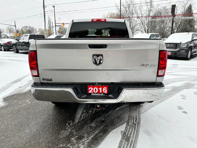  2016 RAM 1500 ST Crew 4x4 HEMI FM/XM A/C Alloys Keyless 6-PASS in Cars & Trucks in Oshawa / Durham Region - Image 4