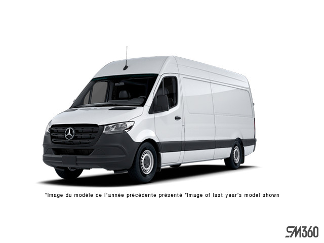 2024 Mercedes-Benz Sprinter 2500 170 Wheelbase High Roof RWD in Cars & Trucks in City of Montréal - Image 3
