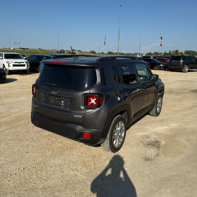 2016 Jeep Renegade North 4WD!! SERVICE RECORDS!!! in Cars & Trucks in Winnipeg - Image 3
