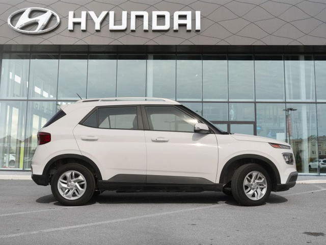 2025 Hyundai Venue Preferred IVT - Heated Seats in Cars & Trucks in Ottawa - Image 2