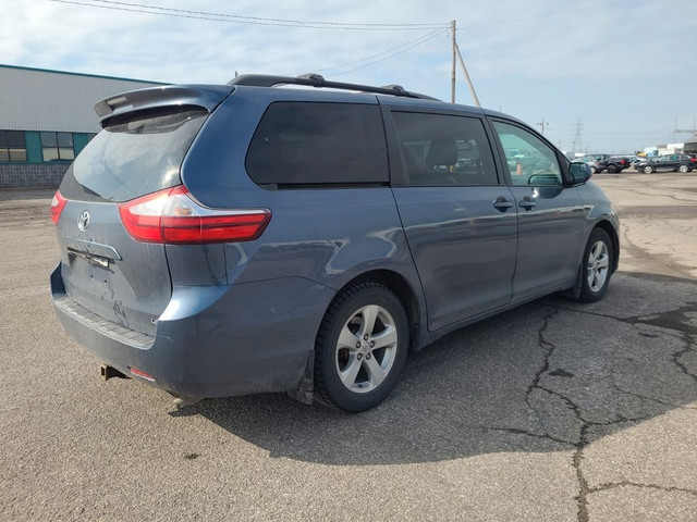  2016 Toyota Sienna LE FWD 8-Passenger V6 - BACK-UP CAM! ALLOYS! in Cars & Trucks in Kitchener / Waterloo - Image 2