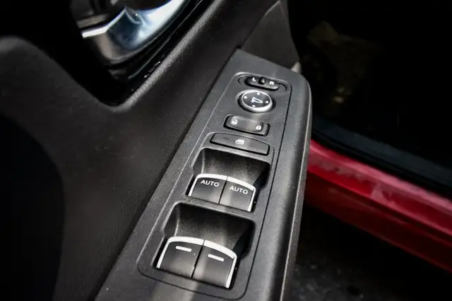 2024 Honda CR-V Sport • SUNROOF • POWER LIFTGATE • HEATED SEATS in Cars & Trucks in Kingston - Image 12