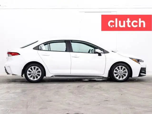 2021 Toyota Corolla SE w/ Apple CarPlay & Android Auto, Heated F dans Autos et camions dans Ottawa - Image 4