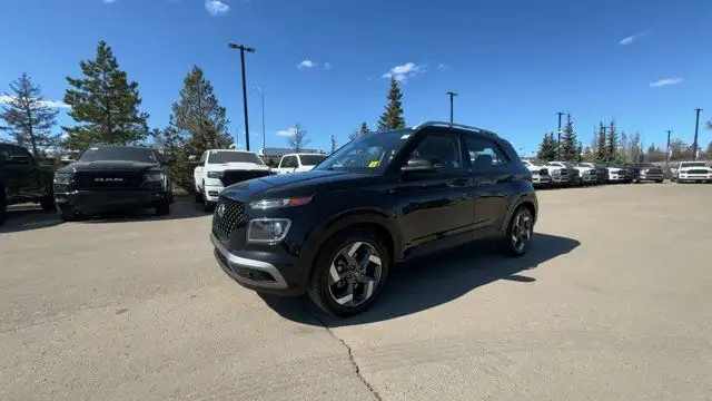 2021 Hyundai Venue Ultimate | One Owner in Cars & Trucks in Edmonton - Image 8