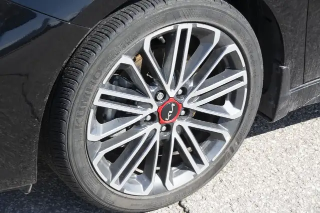 2024 KIA FORTE GT in Cars & Trucks in Oshawa / Durham Region - Image 14