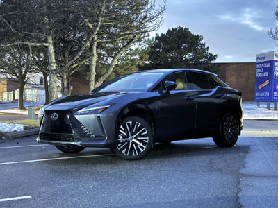 2023 Lexus RZ RZ 450e AWD