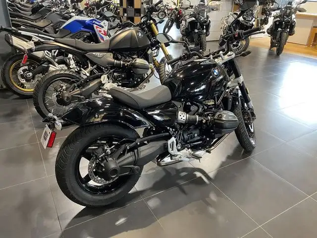 2025 BMW R 12 in Street, Cruisers & Choppers in City of Halifax - Image 3