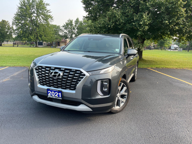 2021 Hyundai Palisade Luxury 8 Passenger leather seats with h... in Cars & Trucks in London