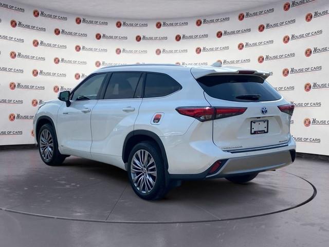 2021 Toyota Highlander Hybrid Limited AWD in Cars & Trucks in Calgary - Image 4