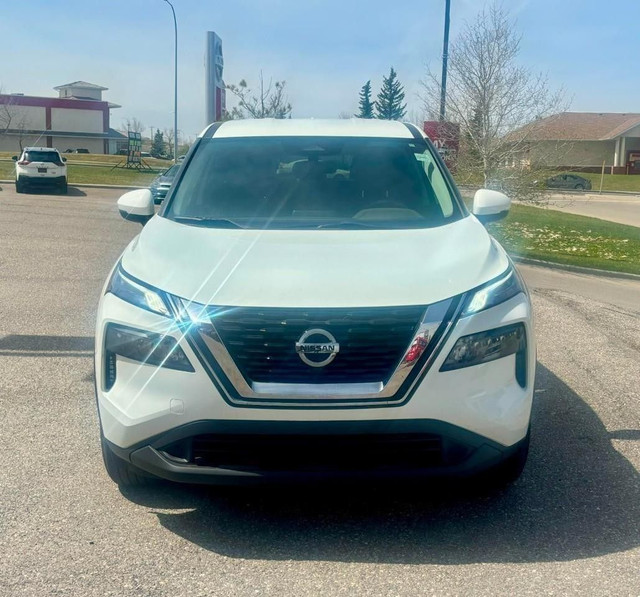 2021 Nissan Rogue in Cars & Trucks in Calgary - Image 3