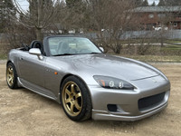 Here's your chance to own a true modern classic – the 2003 Honda S2000. With just 125,000 km on the... (image 8)