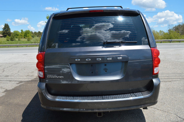 2016 DODGE GRAND CARAVAN CANADA VALUE PACKAGE in Cars & Trucks in Markham / York Region - Image 4
