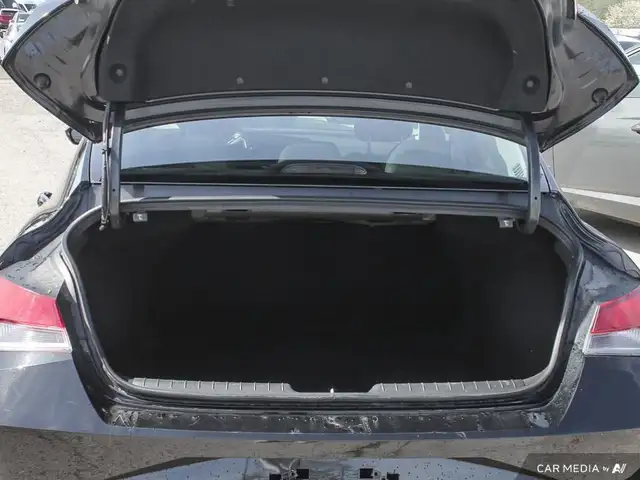 2023 Hyundai Elantra Preferred w/Tech Package Heated Seats |... in Cars & Trucks in London - Image 12