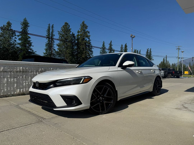 2023 Honda Civic Hatchback Sport Touring 1.5L Turbo, FWD, Leathe in Cars & Trucks in Cranbrook - Image 3