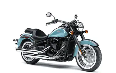 2025 Kawasaki Vulcan 900 Classic HAS AS MUCH POWER AS IT DOES ATTITUDE The 903cc V-twin powered Kawa...