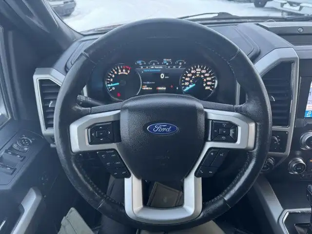 2019 Ford F-150 LARIAT - HEATED STEERING WHEEL, REMOTE START!! in Cars & Trucks in Saskatoon - Image 13