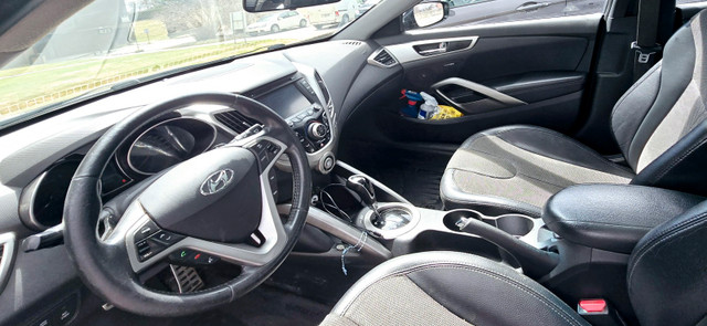2012 Hyundai Veloster Tech in Cars & Trucks in Québec City - Image 4