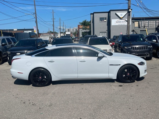 2016 Jaguar XJ XJL Portfolio Portfolio/Nav/Cam/Roof /Low KMS/... in Cars & Trucks in City of Toronto - Image 3