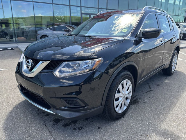 2016 Nissan Rogue S AWD | Remote Start in Cars & Trucks in Calgary - Image 2