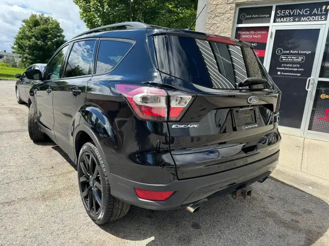 2017 Ford Escape TITANIUM! DEALER SERVICED! SUNROOF, HEATED SEAT in Cars & Trucks in Ottawa - Image 9