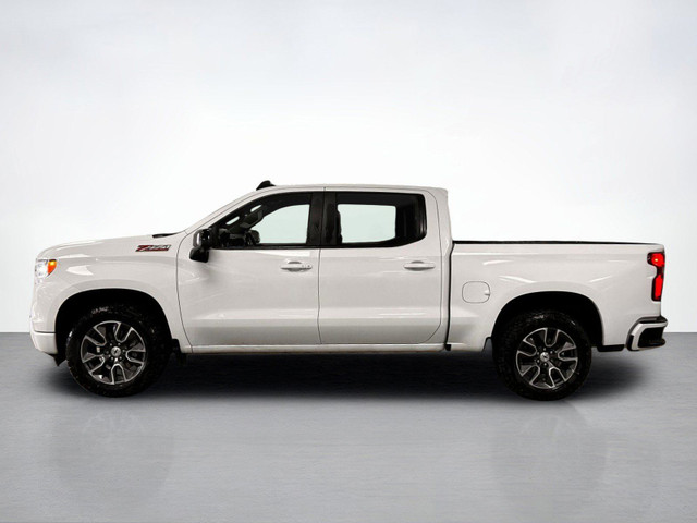 2022 Chevrolet Silverado 1500 RST | 5.3L | Heated Steering Wheel in Cars & Trucks in Calgary - Image 2