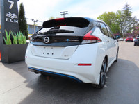 SV PKG - 100% CANADIAN VEHICLE Visit Our Website @ EliteLuxuryMotors.ca ____________________________... (image 8)
