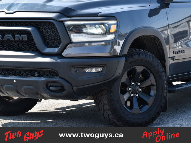 2022 Ram 1500 Rebel 4x4 Quad Cab 6'4 Box-Ltd Avail- Leather Nav in Cars & Trucks in St. Catharines - Image 2