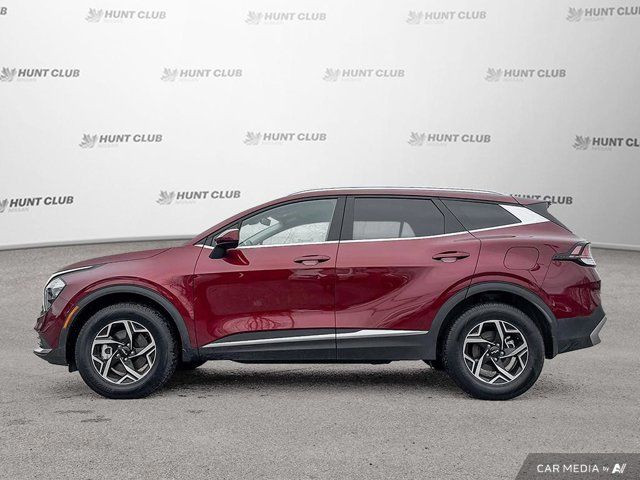 2023 Kia Sportage LX in Cars & Trucks in Ottawa - Image 3