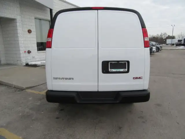 2023 GMC Savana 2500 CARGO VAN in Cars & Trucks in Oakville / Halton Region - Image 8