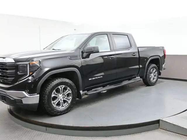 2023 GMC Sierra 1500 X31 OFFROAD 17" Steel Wheels, Pro Safety Su in Cars & Trucks in City of Halifax - Image 4