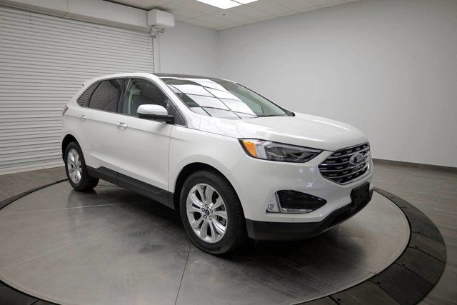 2022 Ford Edge Titanium in Cars & Trucks in Calgary